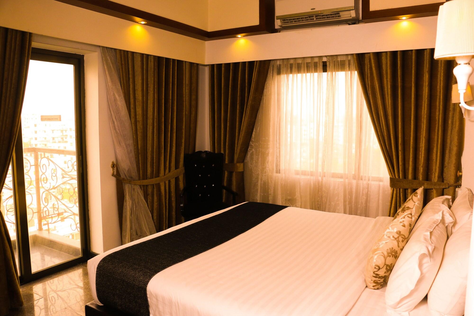 Monsoon Inn Dhaka Buitenkant foto