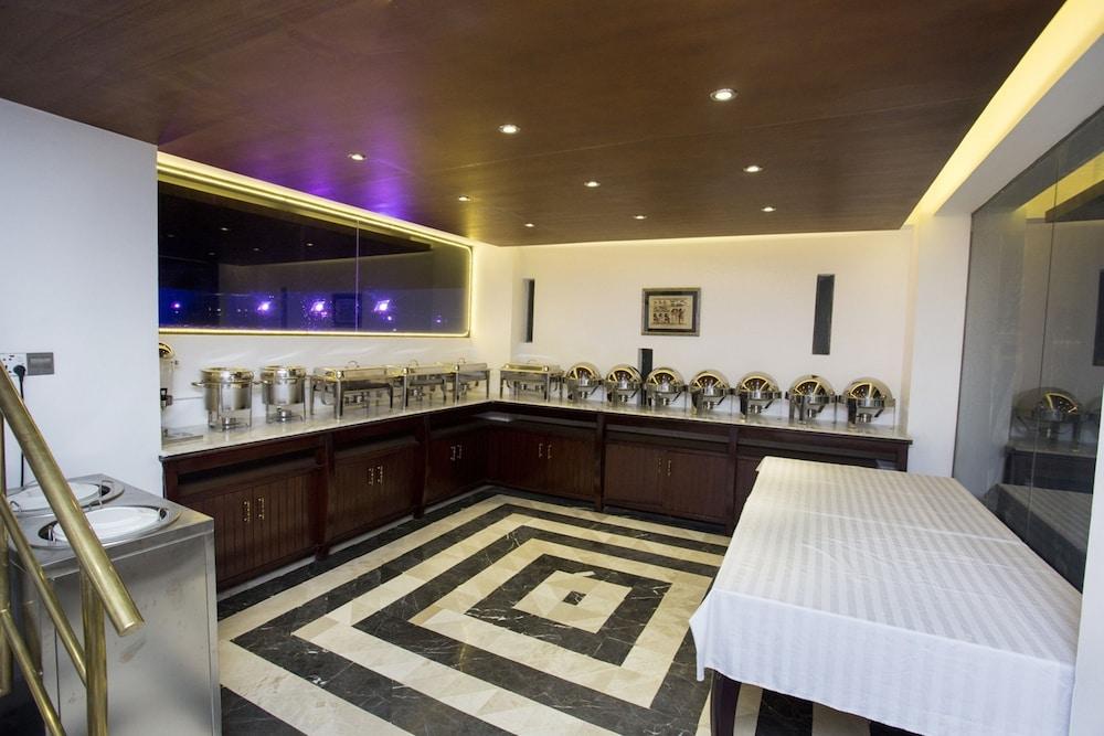 Monsoon Inn Dhaka Buitenkant foto