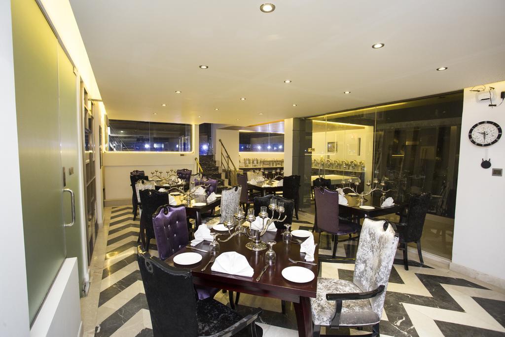 Monsoon Inn Dhaka Buitenkant foto