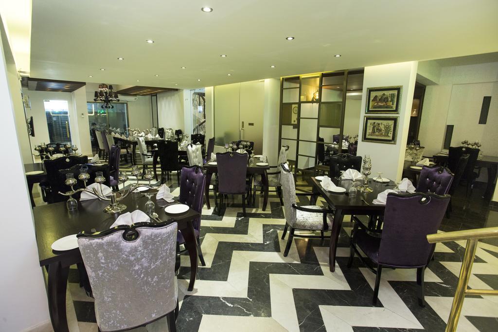 Monsoon Inn Dhaka Buitenkant foto