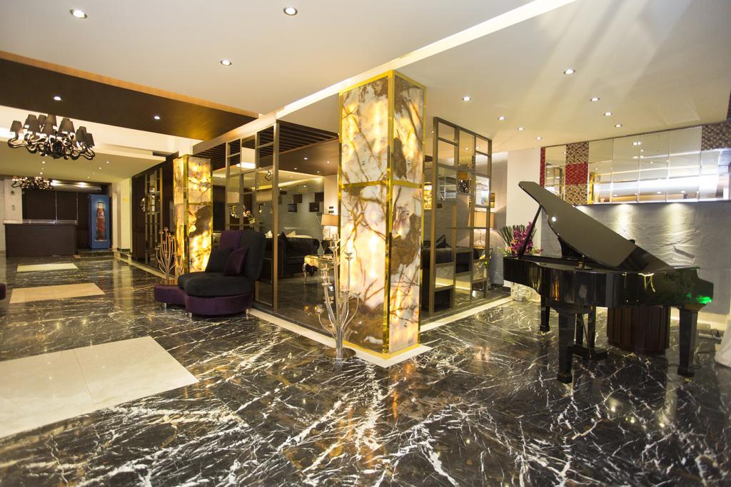 Monsoon Inn Dhaka Buitenkant foto