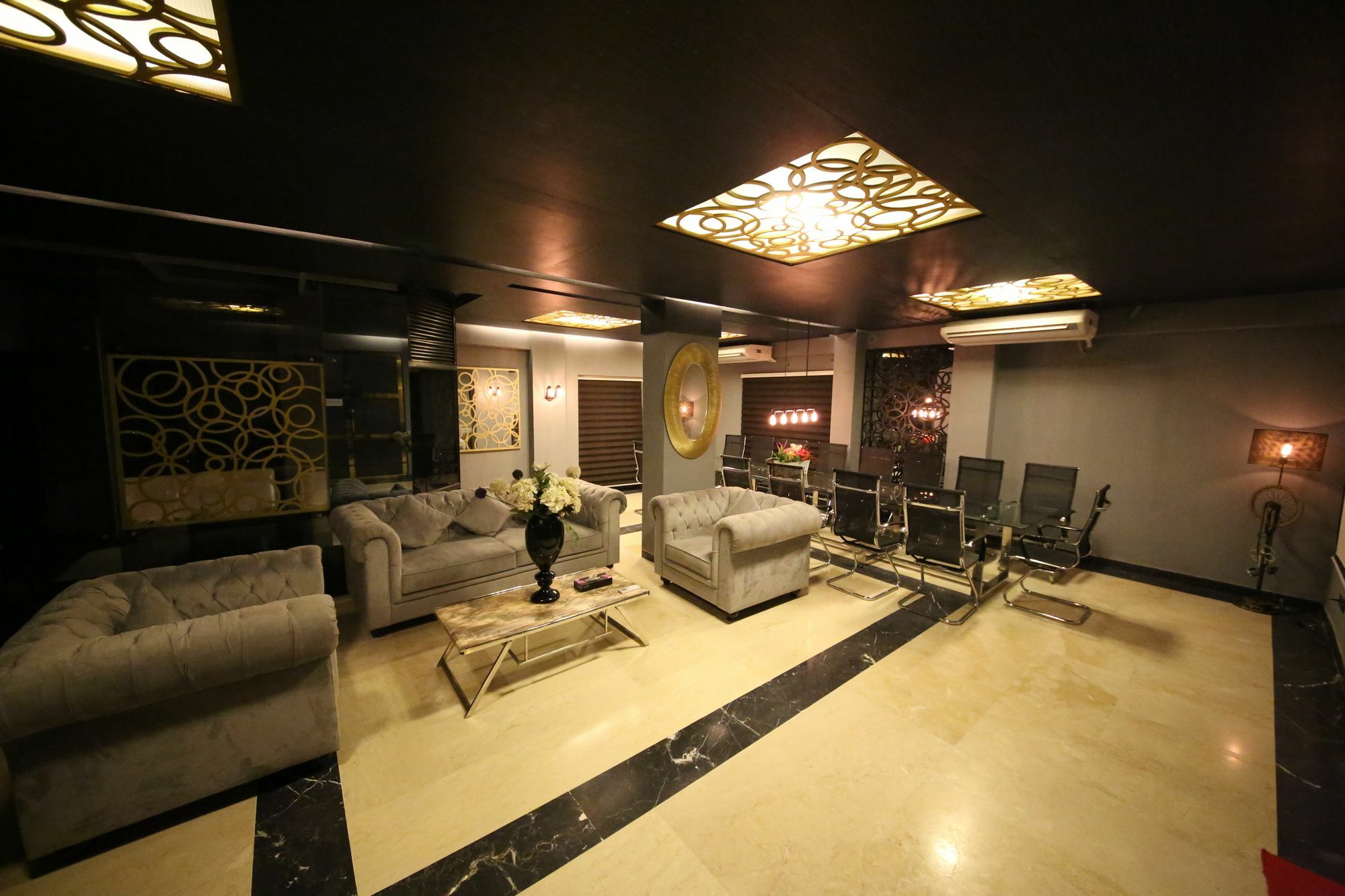 Monsoon Inn Dhaka Buitenkant foto